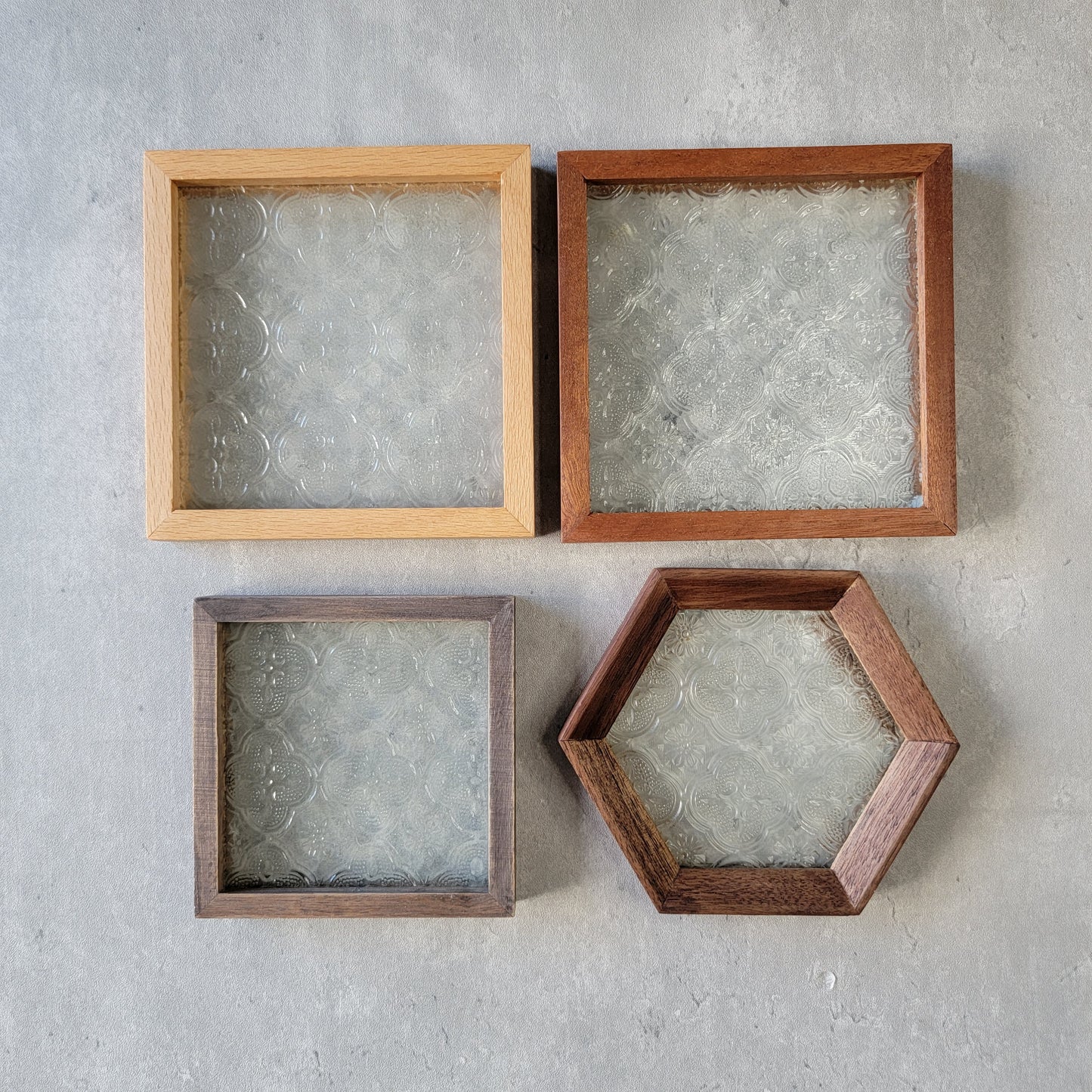 Taiwan Retro Style Wooden-Edged Glass Coaster